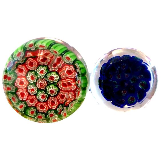 2 Murano Millefiori Paperweights Red/ Blue & Red/Green Floral Glass Vintage - Picture 6 of 8
